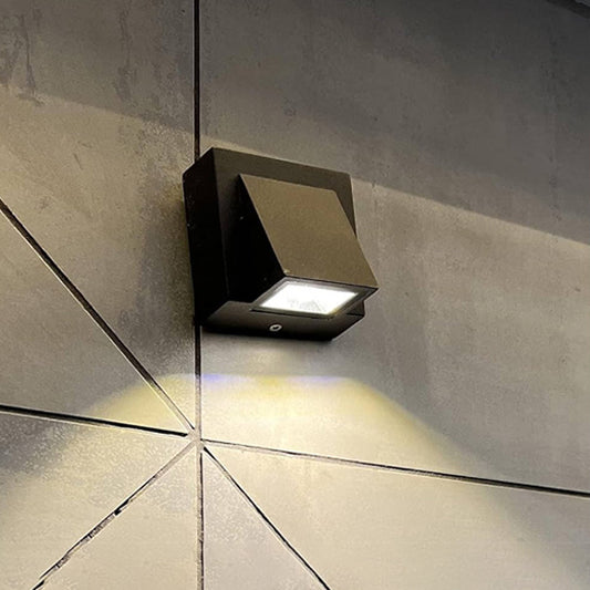 APPLIQUE MURALE EXTÉRIEUR POUR TERRASSE - LumiraLight™